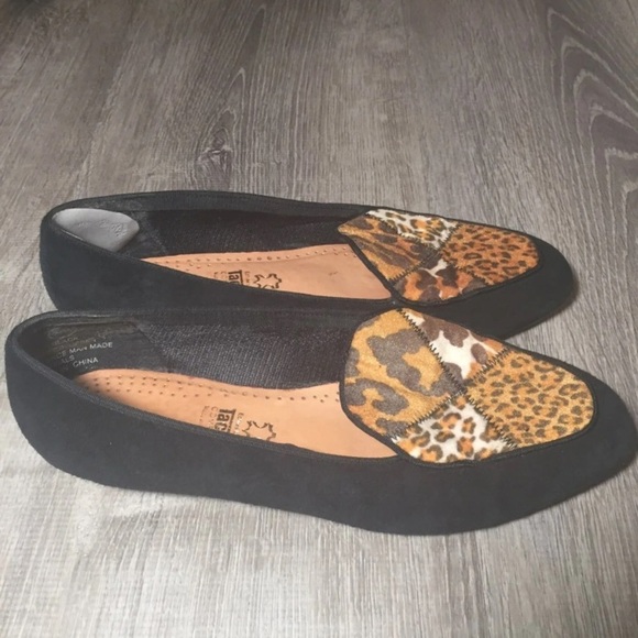 Leopard Print Slide Loafers - Picture 2 of 6